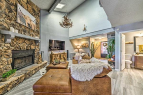 Cozy Mtn Condo in Ruidoso with Fireplace and Deck